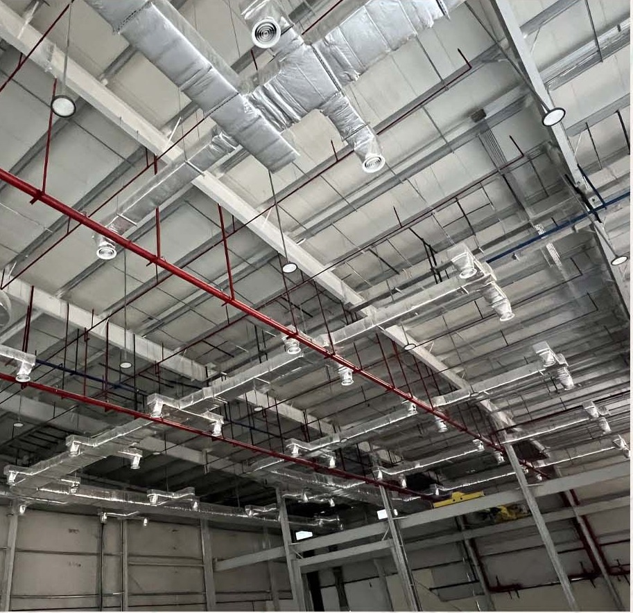 Ceiling ductwork & piping
