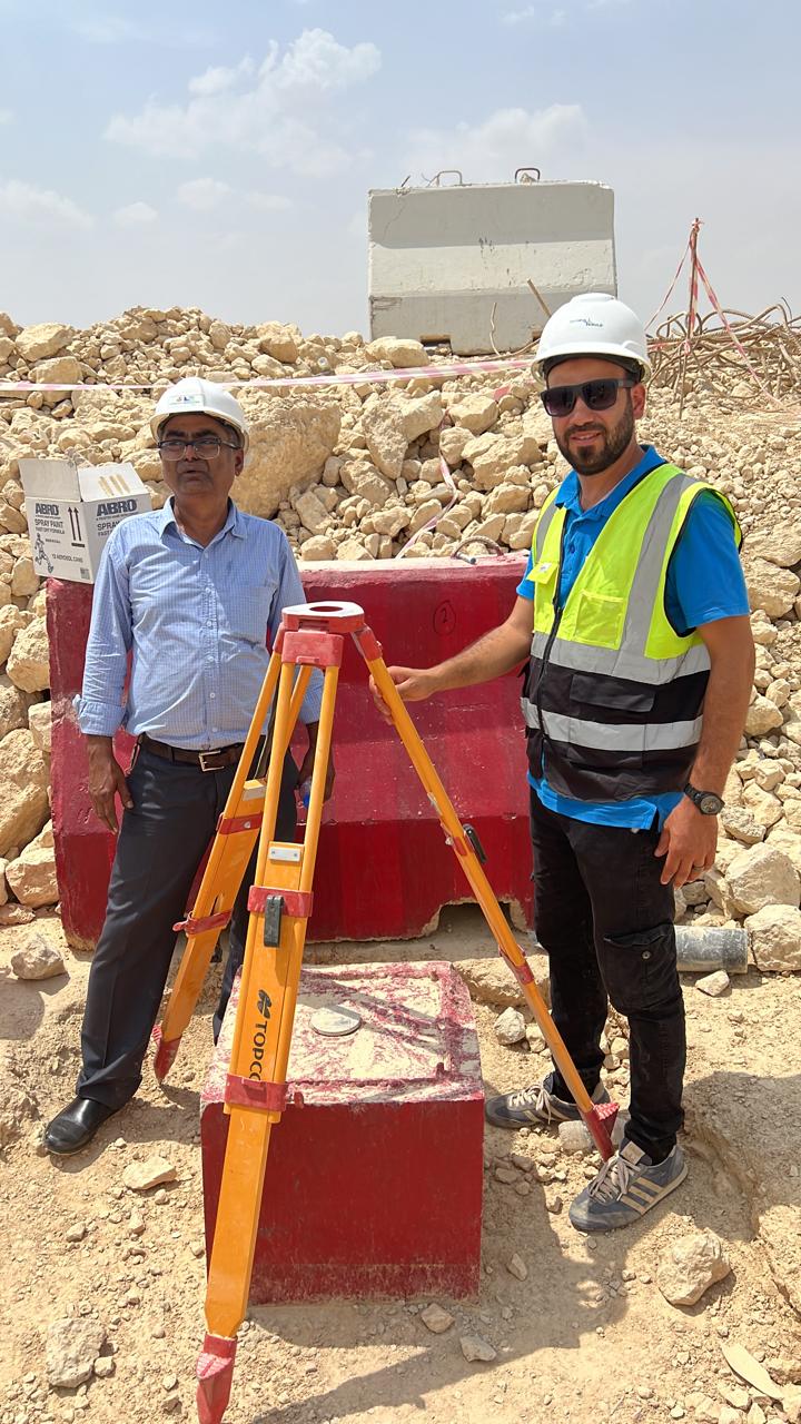صورة من خدمات المسح الطبوغرافي